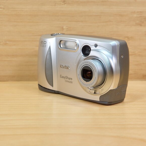 Kodak EasyShare CX4230 2 MP Digital Camera, w/ 3x Optical Zoom - Picture 3 of 8